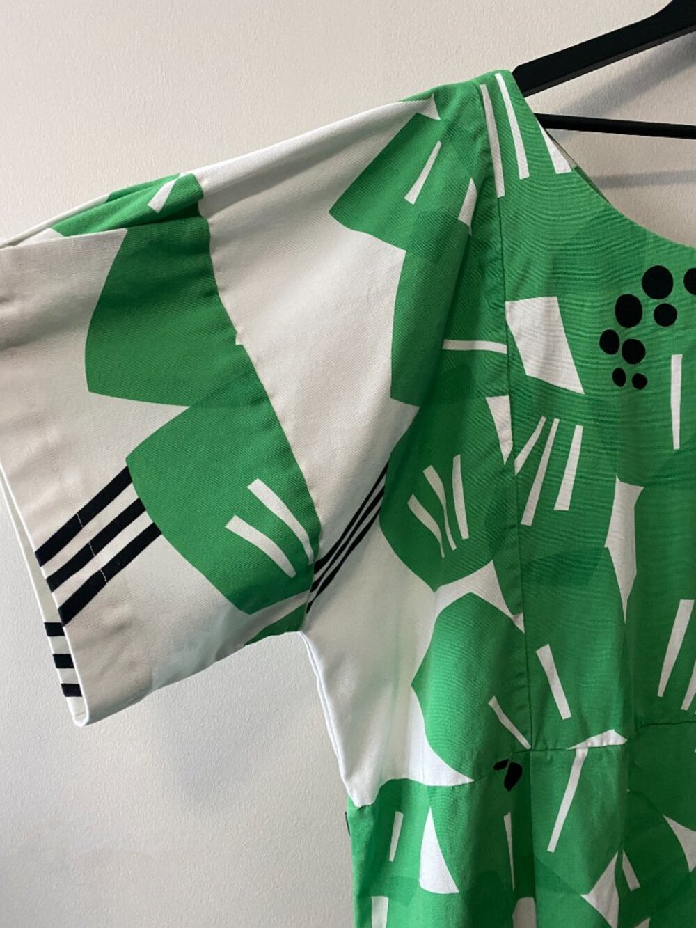 Handmade Plus Size Green White Black Abstract Pattern Pockets Dress - Picture 9 of 10
